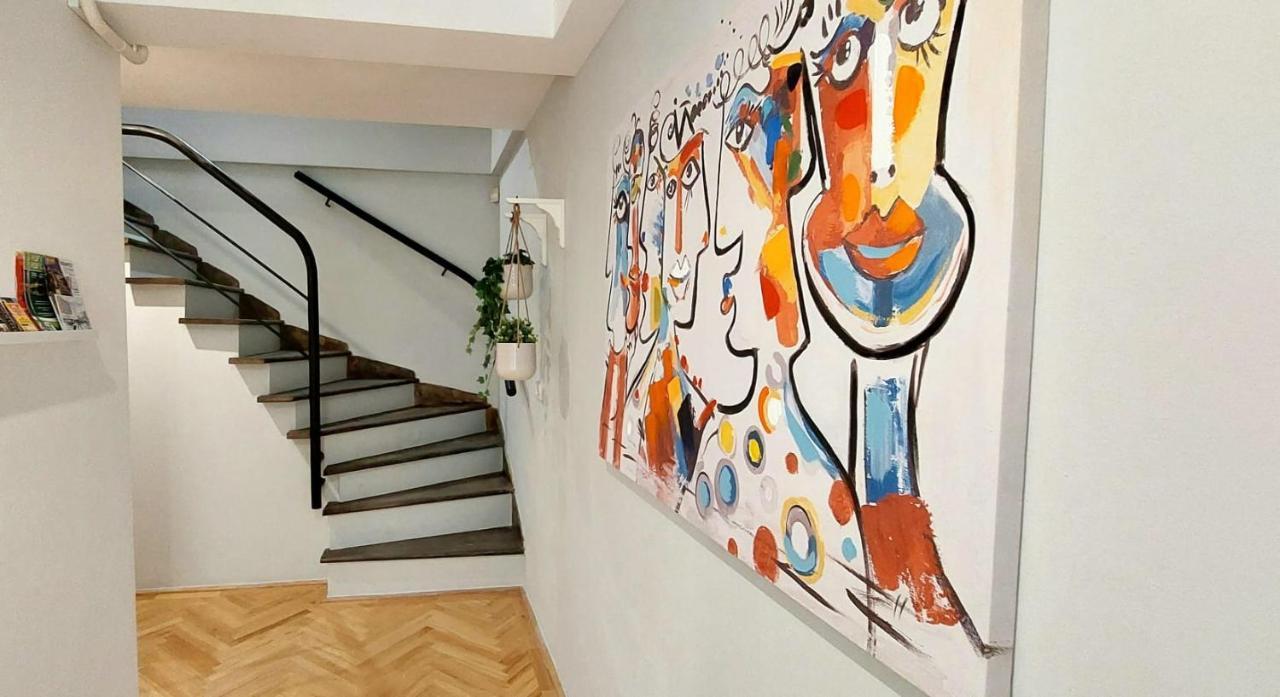A+ Budapest Downtown Apartments Ngoại thất bức ảnh