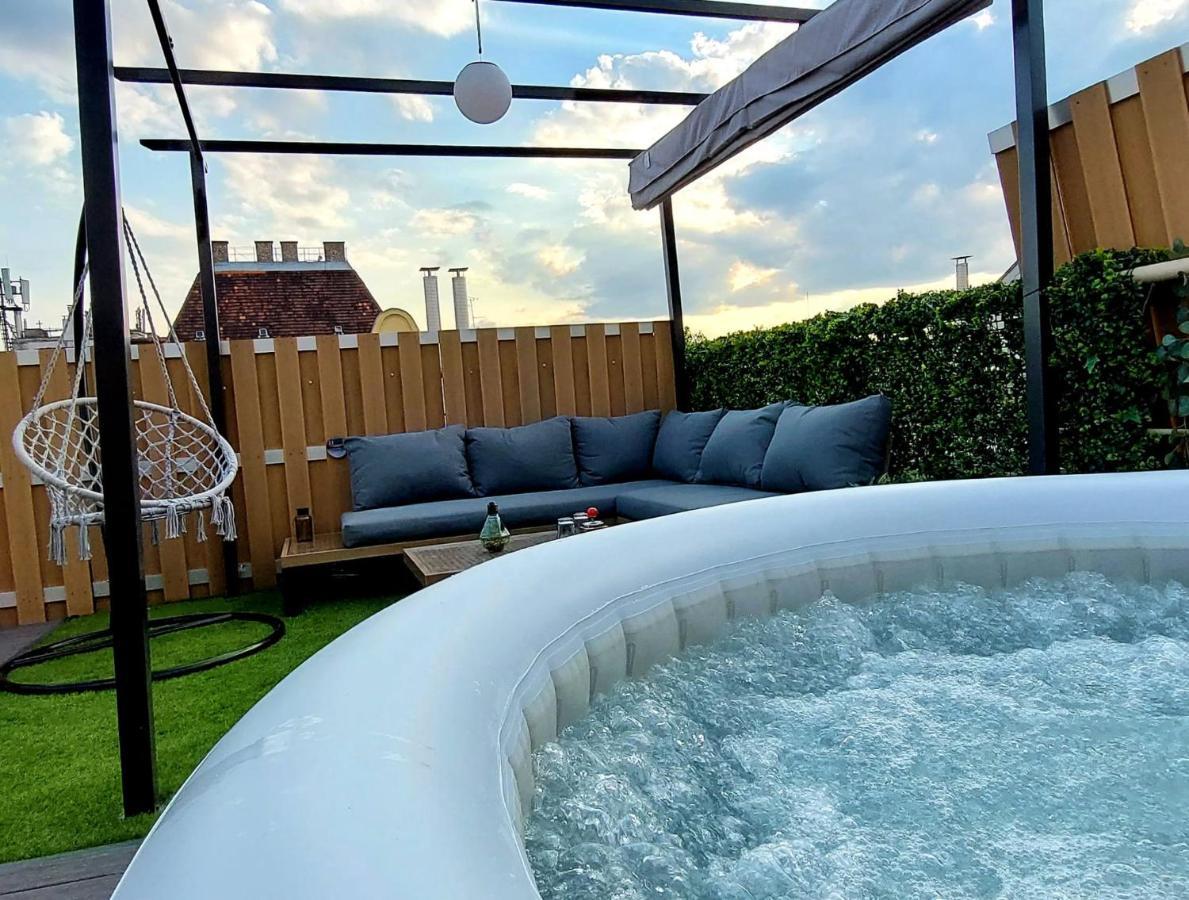 A+ Budapest Downtown Apartments Ngoại thất bức ảnh